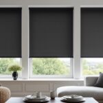 découvrez comment la domotique permet de contrôler automatiquement l'ouverture des volets roulants pour plus de confort, sécurité et économie d'énergie dans votre maison.